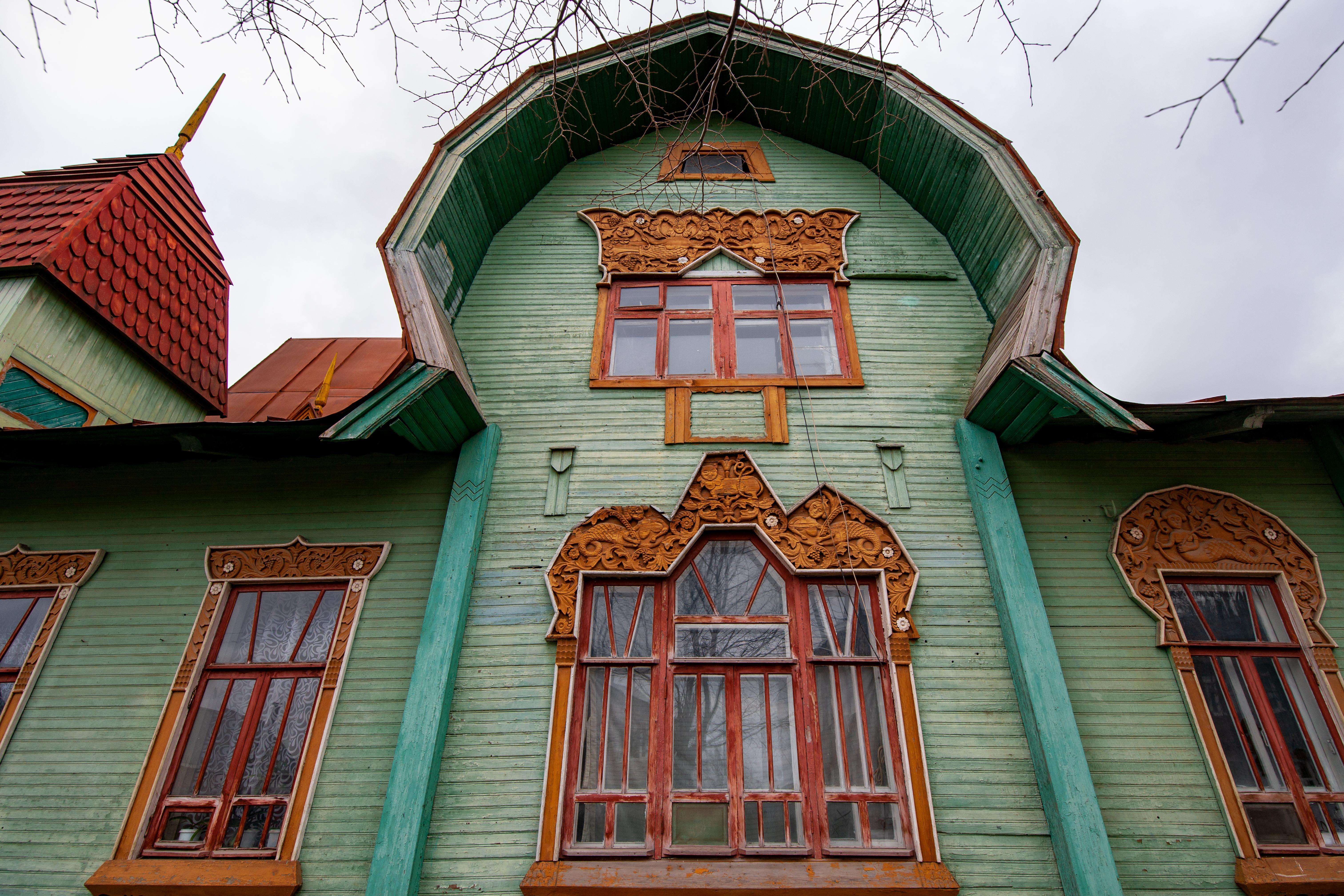 Prishletsov's House (House with Mermaids)-1
