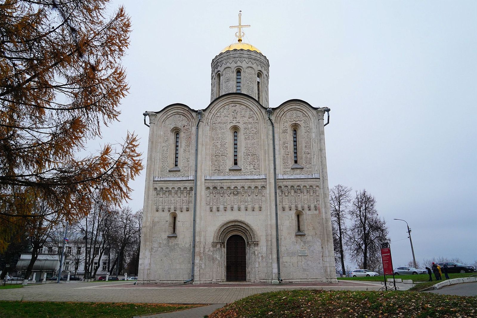 Dmitrievsky Cathedral-2