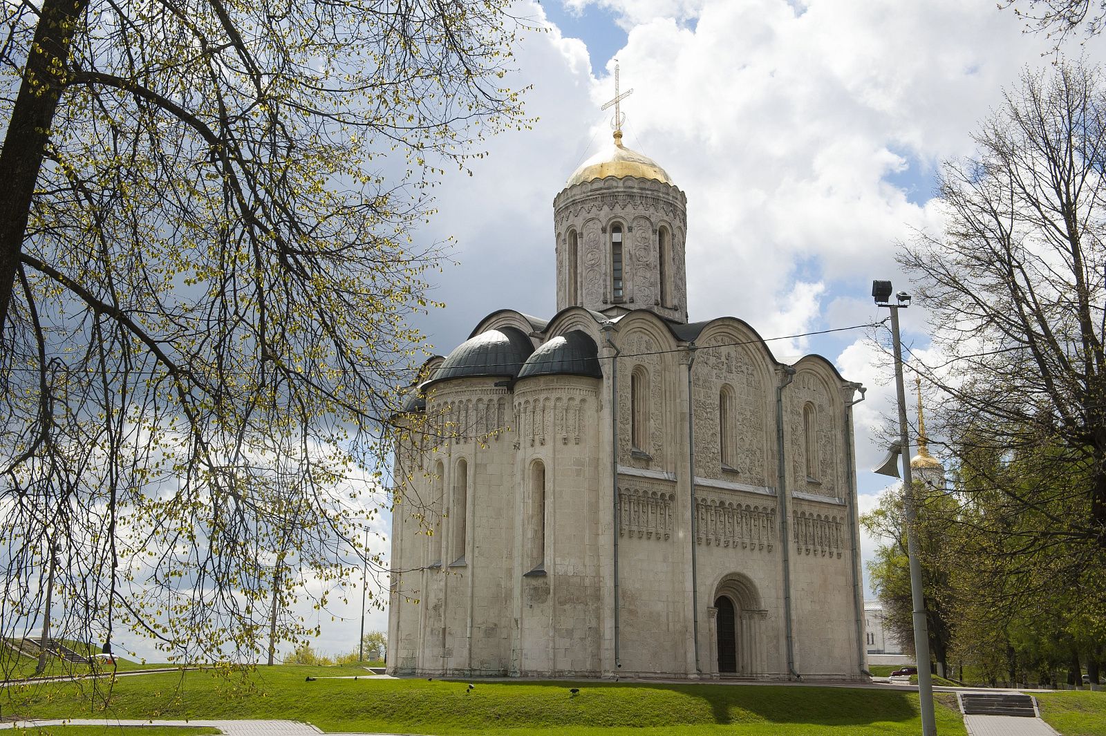 Dmitrievsky Cathedral-0