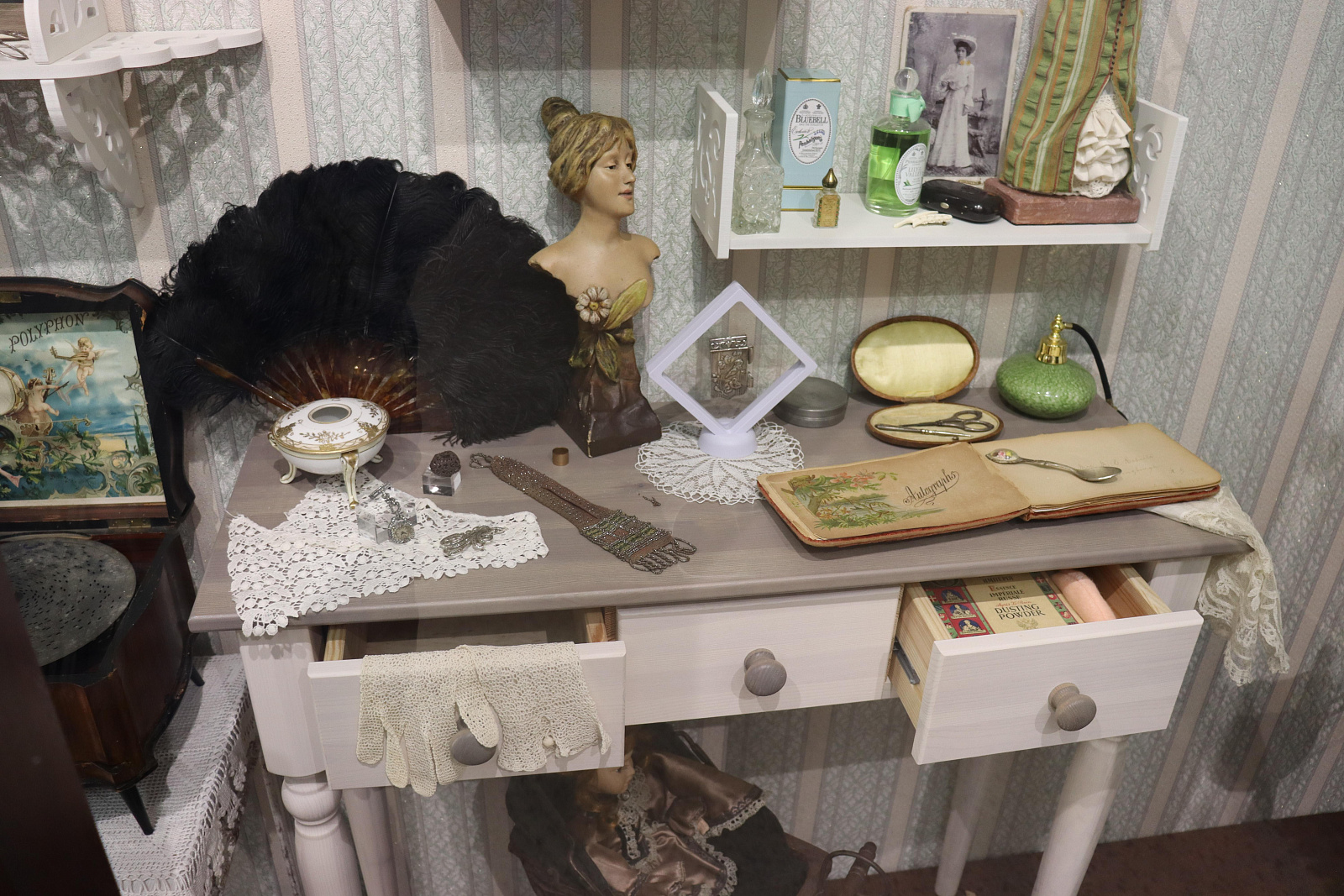 Non-Fiction Museum-2