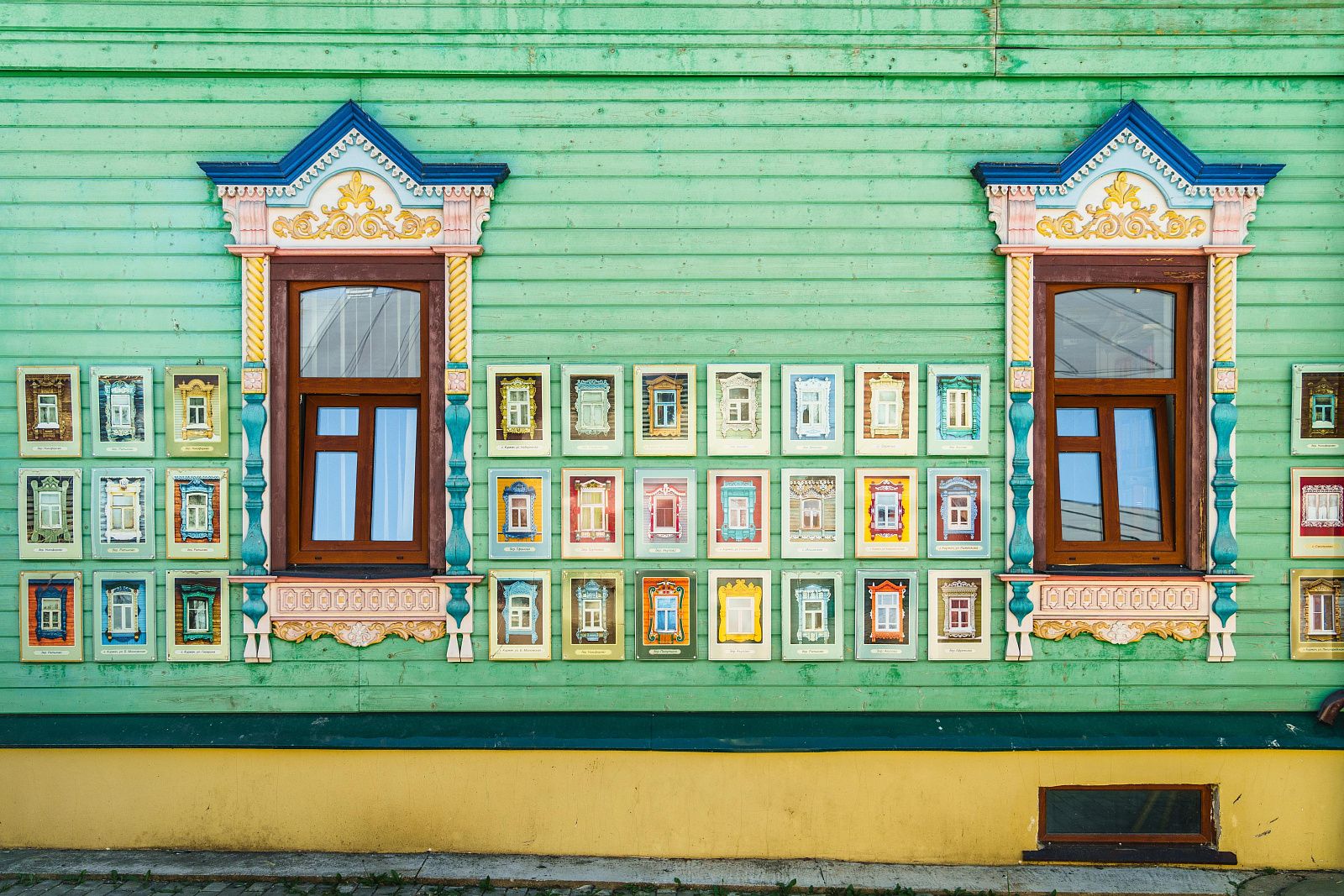 Photo exhibition of the Kirzhach platband-1