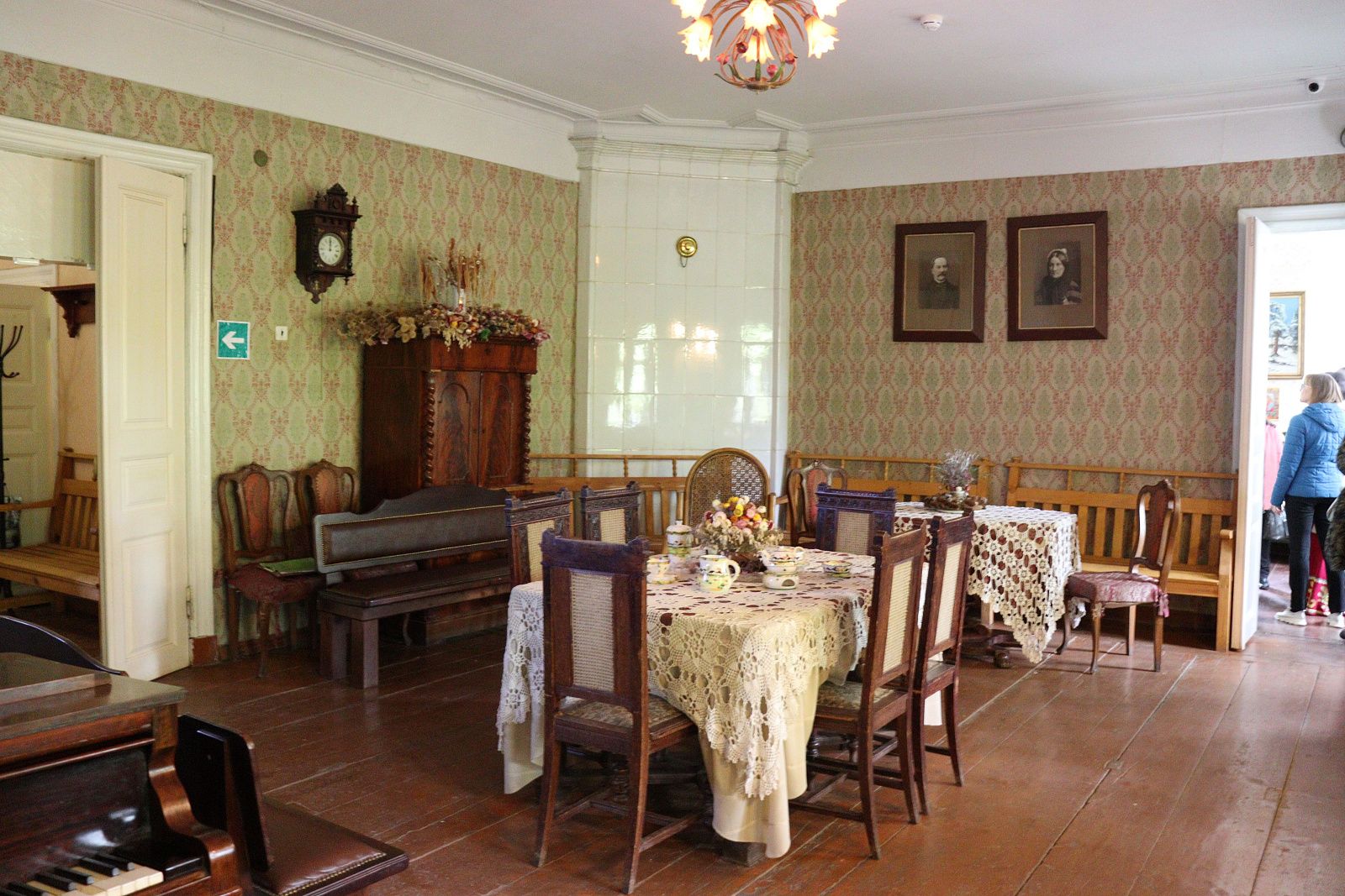 N.E. Zhukovsky's Estate Museum-1