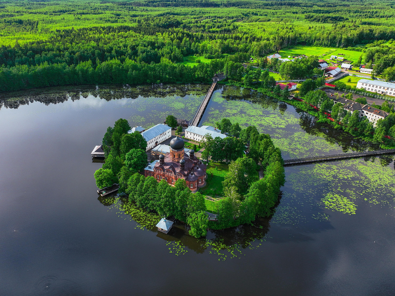 Svyato-Vvedenskaya Island Hermitage-3