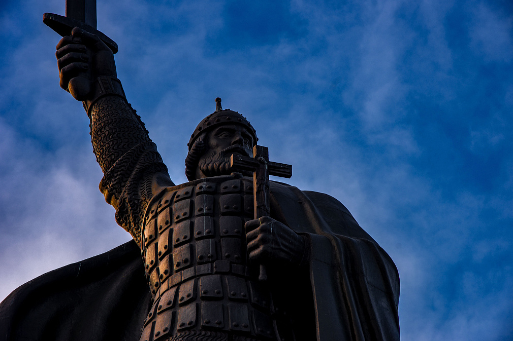 Ilya Muromets monument