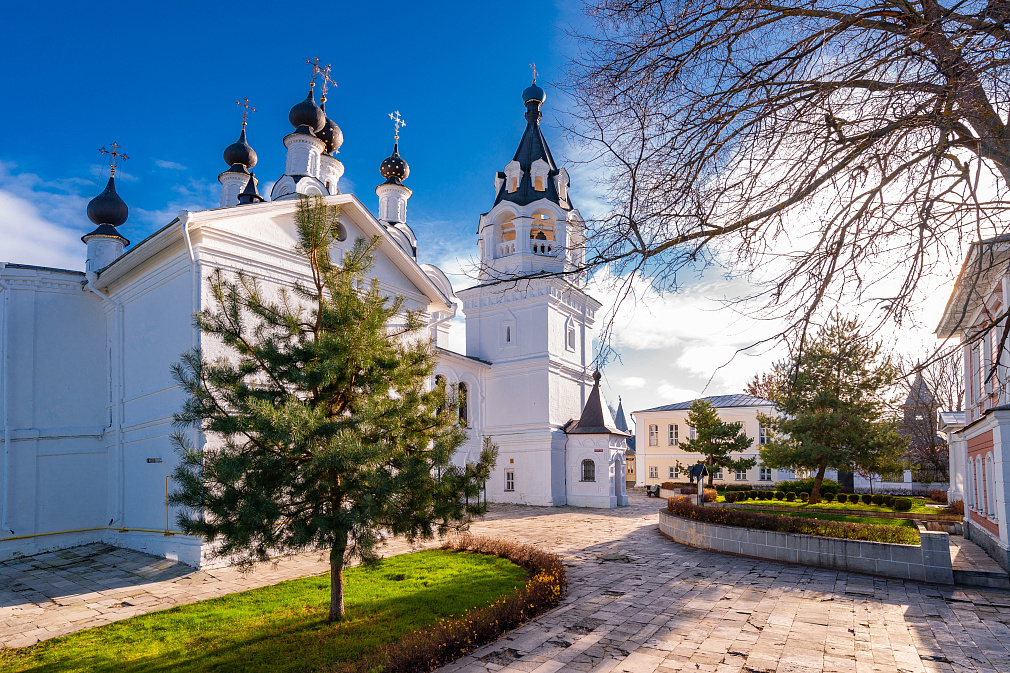 Svyato-Blagoveshchensky Monastery