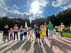 Программа «Где прячутся конфеты?»