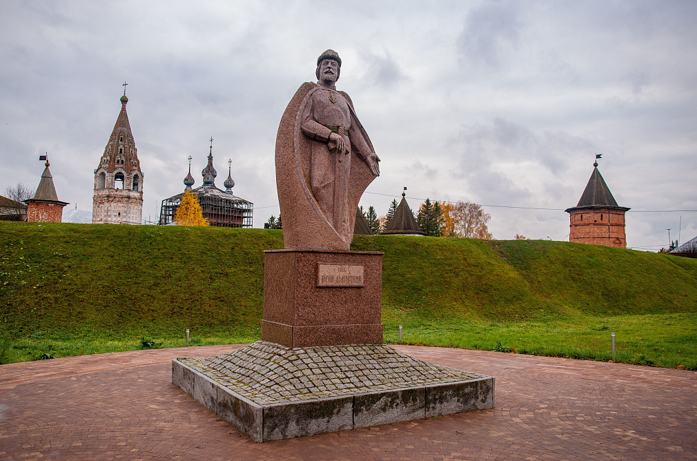 Yuri Dolgorukiy Monument